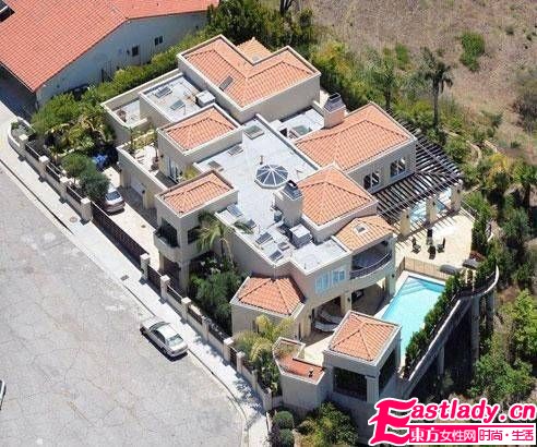 Lady Gaga甩1億置蘇格蘭古堡 盤點大牌明星的天價豪宅