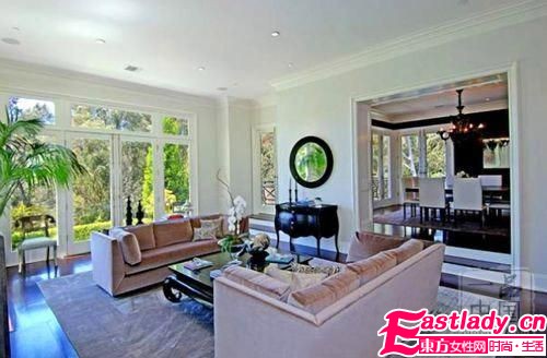 Lady Gaga甩1億置蘇格蘭古堡 盤點大牌明星的天價豪宅