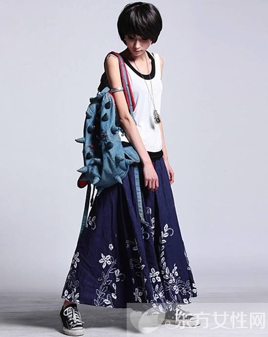 民族風(fēng)服裝時尚搭 讓你美得渾然天成