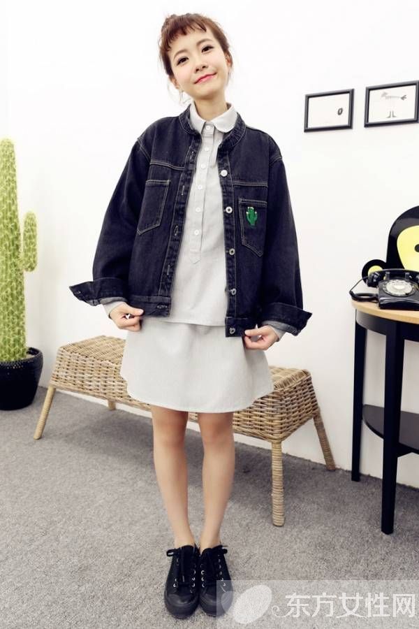 深色牛仔系列外套穿搭 這么穿讓你很是吸睛