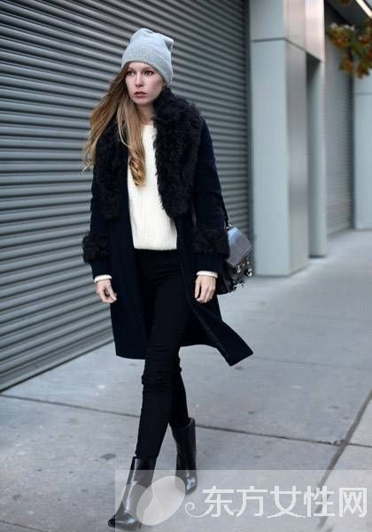 歐美潮女冬季穿搭街拍秀 大衣+緊身褲營造霸氣女人味