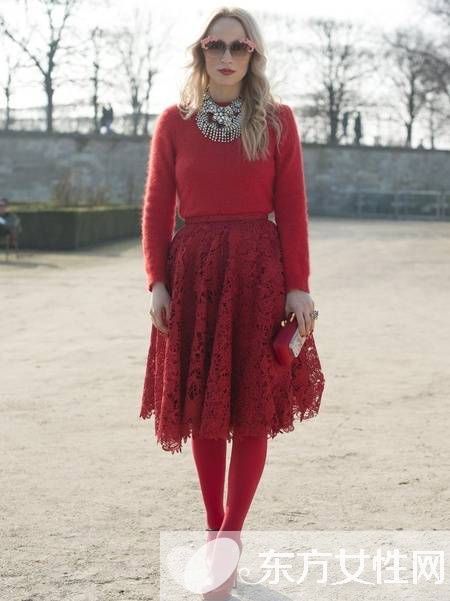 浪漫圣誕派對(duì)穿什么 這么搭配圣誕女王非你莫屬