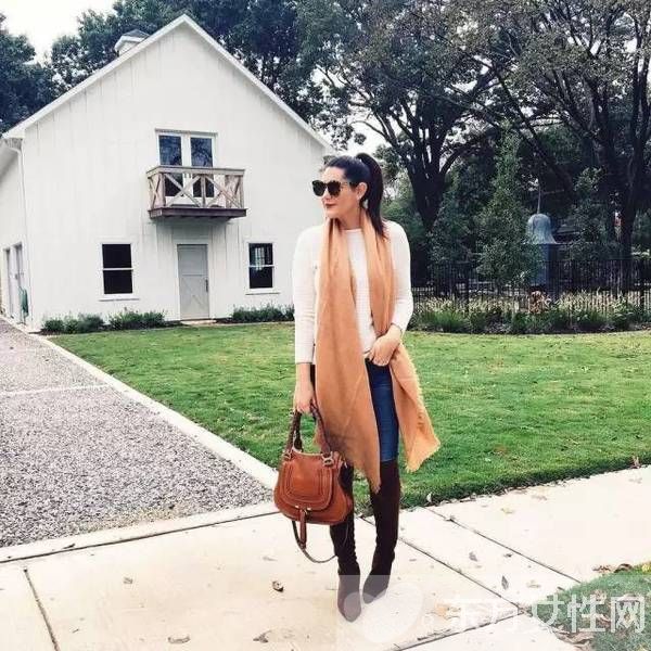 顯瘦搭配get起來 胖MM也能秒變時(shí)尚大咖