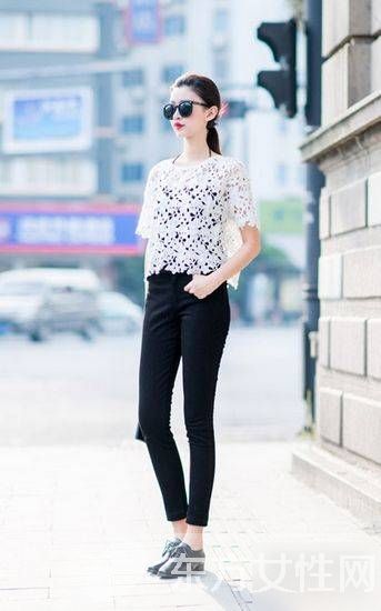 歐美風(fēng)OL氣質(zhì)穿搭秀 這么一搭盡顯摩登小姐風(fēng)范