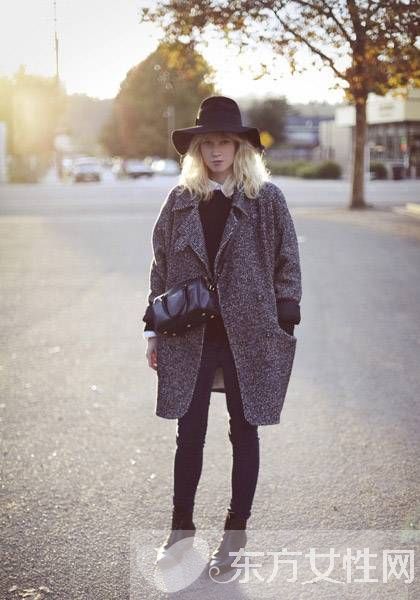 歐美潮女冬季穿搭街拍秀 大衣+緊身褲營造霸氣女人味