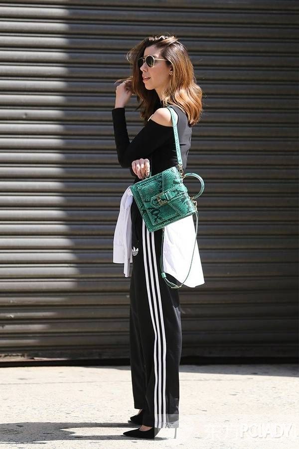 這個(gè)秋天輕裝上陣 運(yùn)動(dòng)褲也能穿的很時(shí)髦