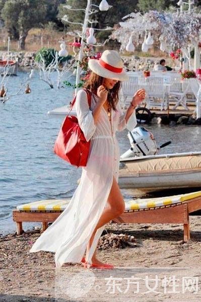 海邊度假穿什么 6大裝扮時(shí)尚浪漫又充滿風(fēng)情