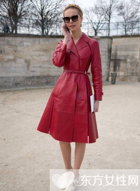 浪漫圣誕派對(duì)穿什么 這么搭配圣誕女王非你莫屬