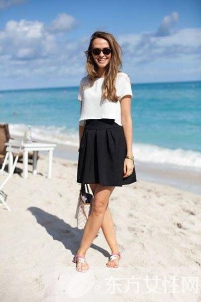 海邊度假穿什么 6大裝扮時(shí)尚浪漫又充滿風(fēng)情