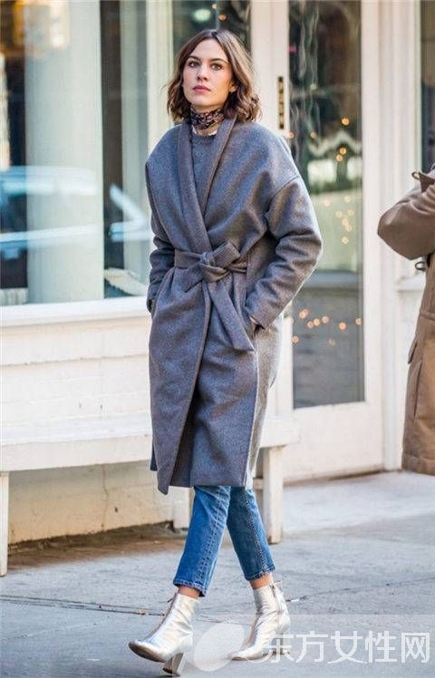 灰色大衣時尚搭配 時髦感不只一點點