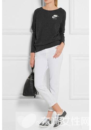 休閑運(yùn)動服飾怎么穿最潮 這些穿法讓你愛上運(yùn)動