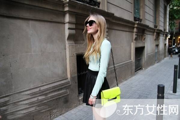 冰淇淋色系歐美風(fēng)時(shí)尚搭配 讓人想不回頭都不行