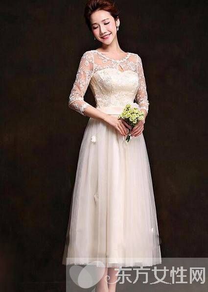 性感時尚晚禮服造型推薦 這么穿優(yōu)雅而不庸俗