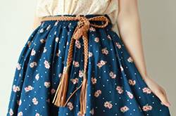 時尚碎花裙巧搭配 4大風格告別單調(diào)