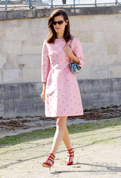 春天穿什么衣服 達(dá)人最潮搭配示范