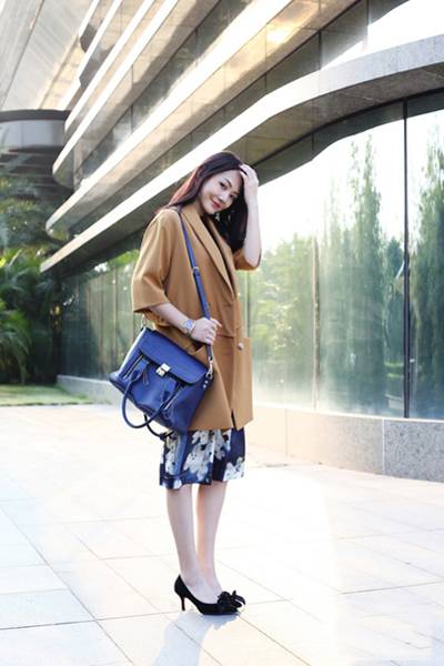 連衣裙如何搭配外套 冬季最美的搭配推薦