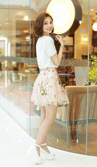 夏季女裝時(shí)尚搭配 這么穿分分鐘女神范