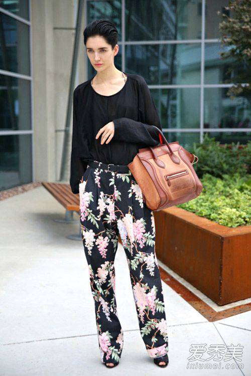 春季印花單品推薦 這么搭配不美都不行