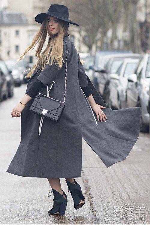 10款經(jīng)典包包 春季搭配少不了的流行元素