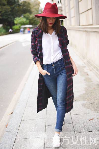 打底衫最佳搭配推薦 百搭顯瘦純色最經(jīng)典