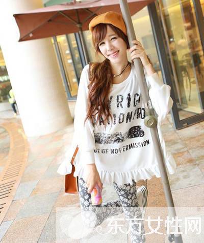 冬季衛(wèi)衣怎么搭配才有型 跟著達(dá)人一起學(xué)習(xí)時(shí)髦穿搭術(shù)吧