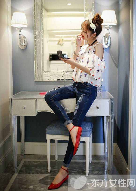 雪紡衫配什么褲子好看 這么搭穿出甜美味道