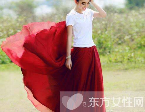 半身長裙搭配技巧推薦 巧妙搭配秒變氣質(zhì)女神