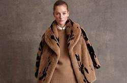 豹紋大衣時(shí)髦穿搭法 今冬就要這么潮