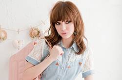 夏日蛋糕半身褲裙搭配 讓你盡展超甜氣質(zhì)