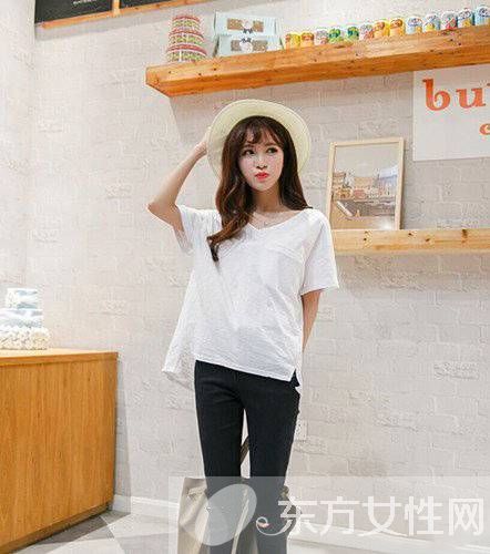 黑色牛仔褲時尚穿搭法 教你百變造型輕松hold