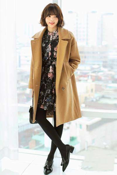 連衣裙如何搭配外套 冬季最美的搭配推薦