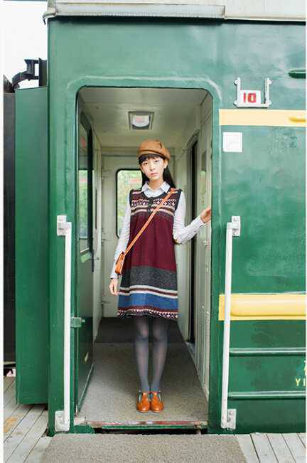 2016初春搭配推薦 連衣裙中的 文藝范