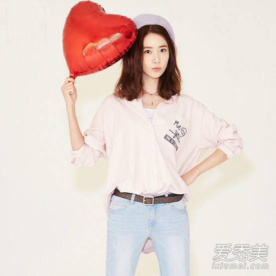 如何留住男友的心 跟林允兒學(xué)直男最愛春日搭配