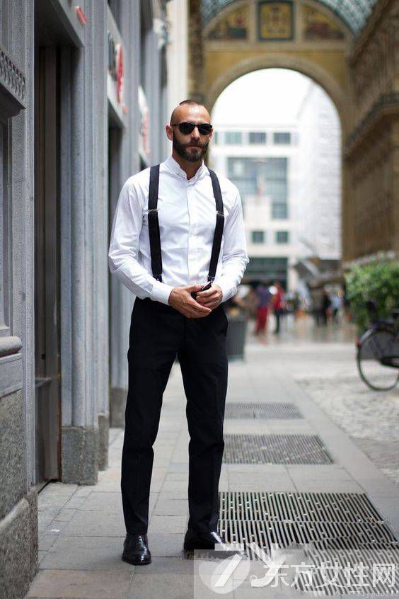 夏季時(shí)尚男裝搭配技巧 白襯衫這么搭玩轉(zhuǎn)英倫風(fēng)