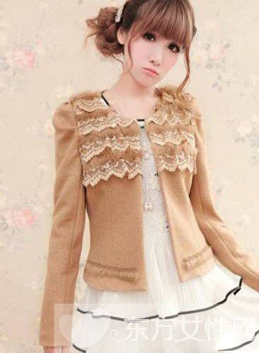 毛呢短外套怎么搭配更顯瘦 簡(jiǎn)單搭配穿出名媛氣質(zhì)