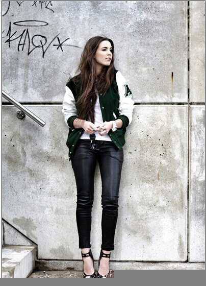 英倫學(xué)院風(fēng)搭配技巧 時(shí)尚減齡活力四射