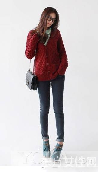 開衫毛衣怎么搭配好看 巧妙混搭風(fēng)就是這么美