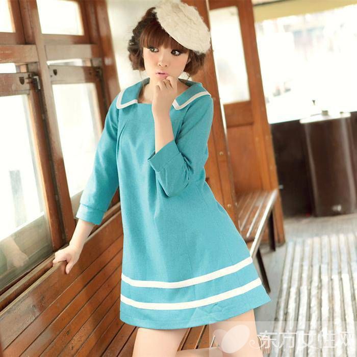 湖水藍色服裝穿搭術(shù) 散發(fā)與眾不同的時髦感