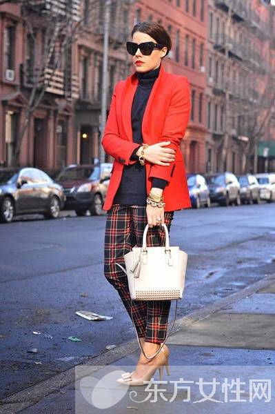 矮個(gè)子女生西裝搭配法 時(shí)尚達(dá)人教你穿出女王范兒