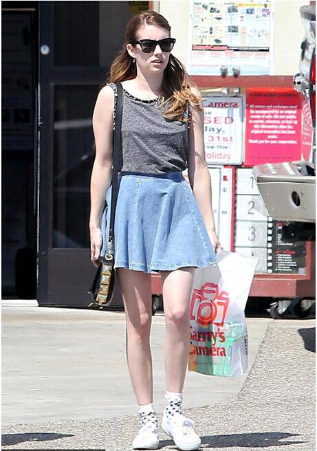 超短裙如何搭配最好看 這樣搭顯得腿更長(zhǎng)喲