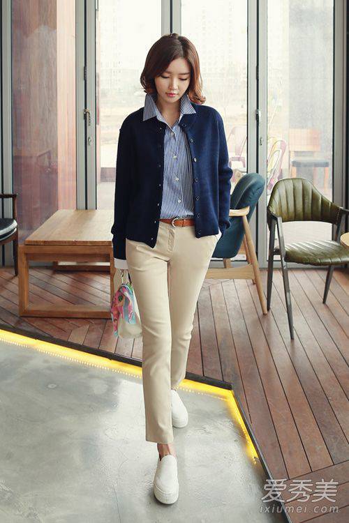 針織開衫如何搭配 韓國街拍達(dá)人親身示范