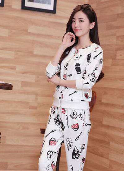 秋季女士運(yùn)動(dòng)裝搭配 時(shí)尚達(dá)人都是這么搭的