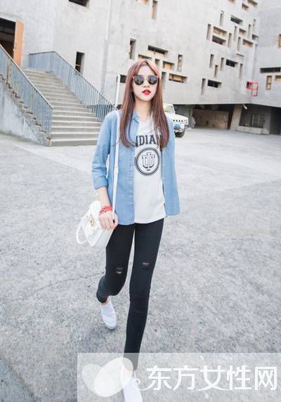 牛仔襯衫怎么搭配  穿衣達(dá)人教你穿出潮人范