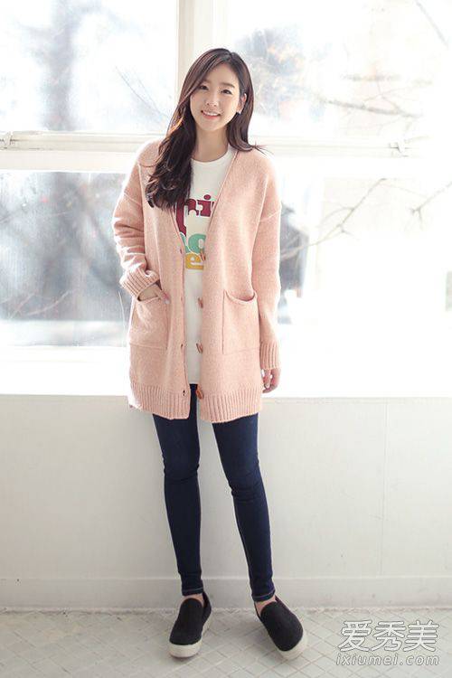 針織開衫如何搭配 韓國街拍達(dá)人親身示范