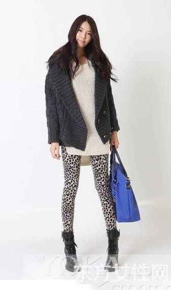 開衫毛衣怎么搭配好看 巧妙混搭風(fēng)就是這么美