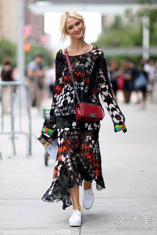 10款經(jīng)典包包 春季搭配少不了的流行元素