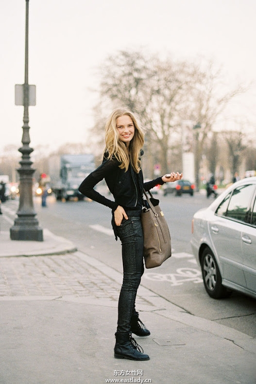 2026年01月13日歐美明星街拍秀