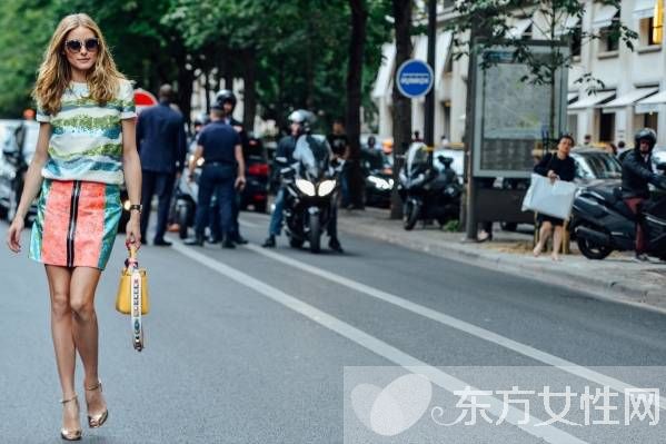 時髦大咖巴黎時裝周街拍秀 不僅顏值高還很會穿