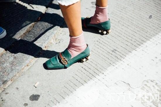 2016時裝周街拍 偷學她們的時尚搭配教程