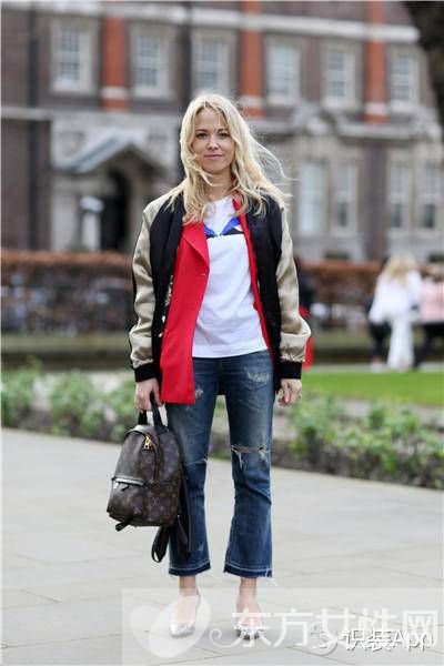 誰(shuí)說(shuō)時(shí)尚的人兒不怕冷 快看她們的兩層外套穿搭法